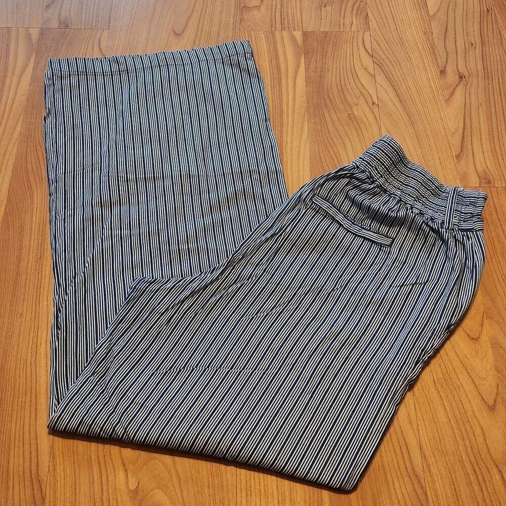 A New Day Striped Wide Leg Pants || Great Condition || Med - Picture 8 of 14